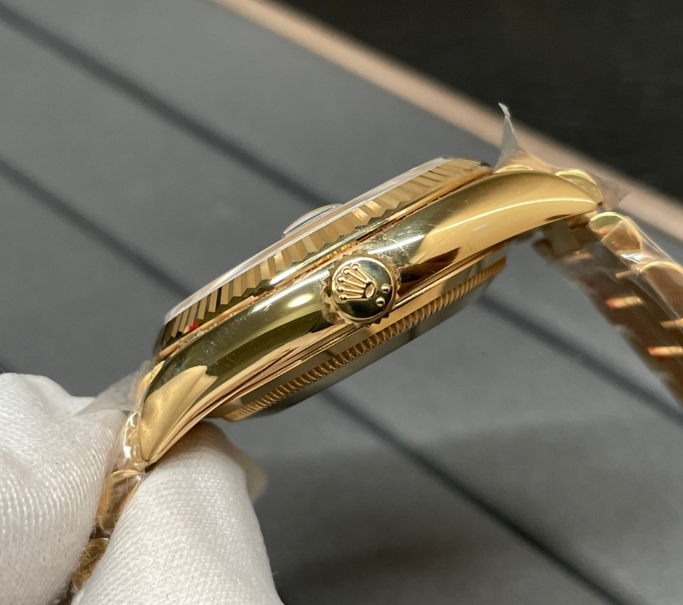 ROLEX DATEJUST 36MM SERIES (GOLD GREEN)