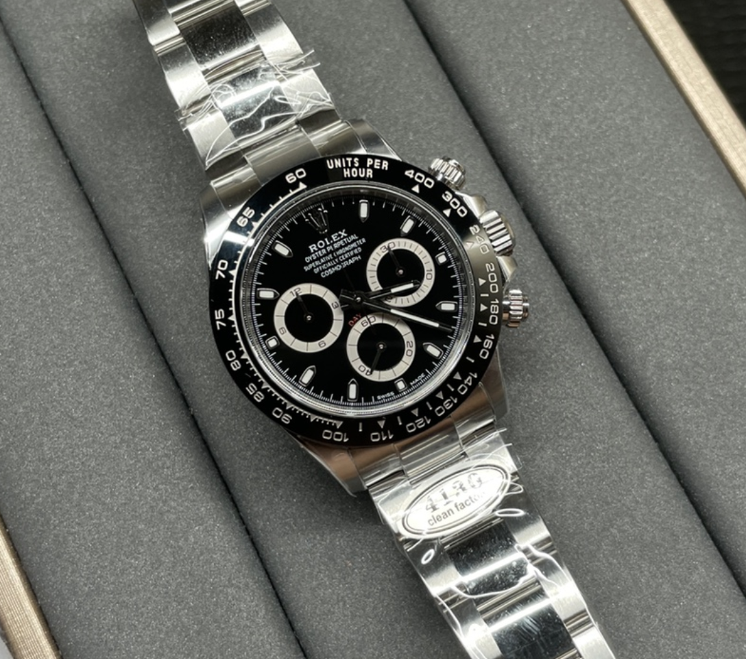 ROLEX DAYTONA (BLACK DIAL)