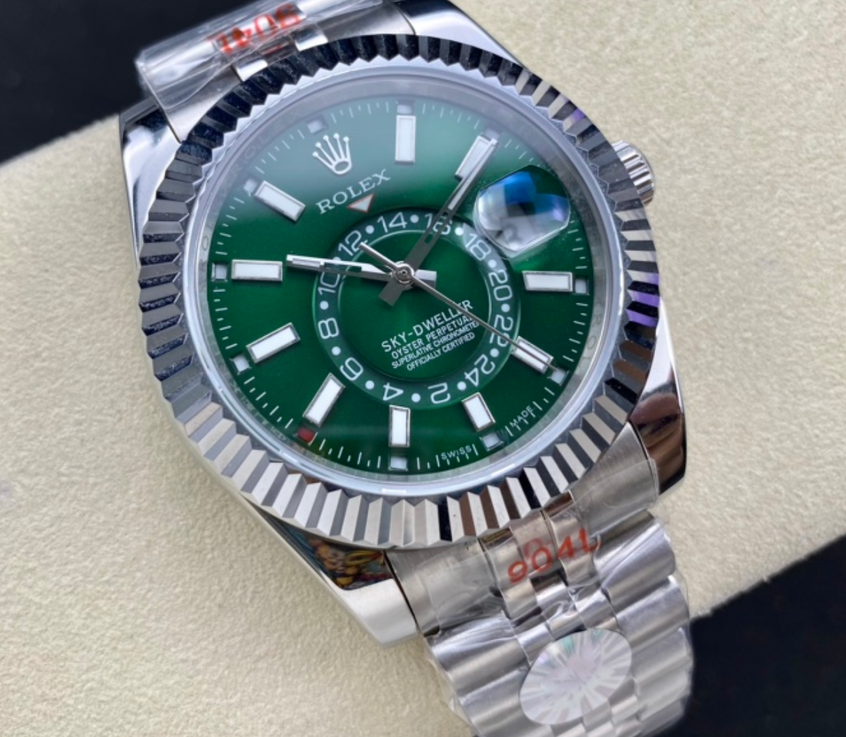 Rolex Sky-Dweller 42MM (GREEN DIAL)