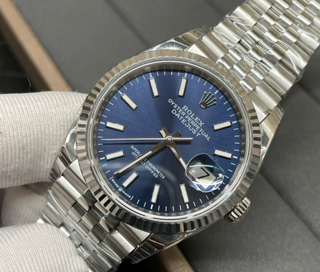 ROLEX DAYJUST 36 MM (BLUE DIAL)