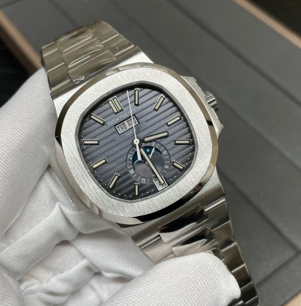 PATEK PHILIPPE STEEL KING