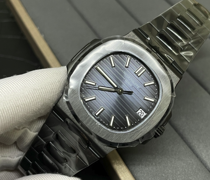 PATEK PHILIPPE 5711 NAUTILUS BLUE-GRAY
