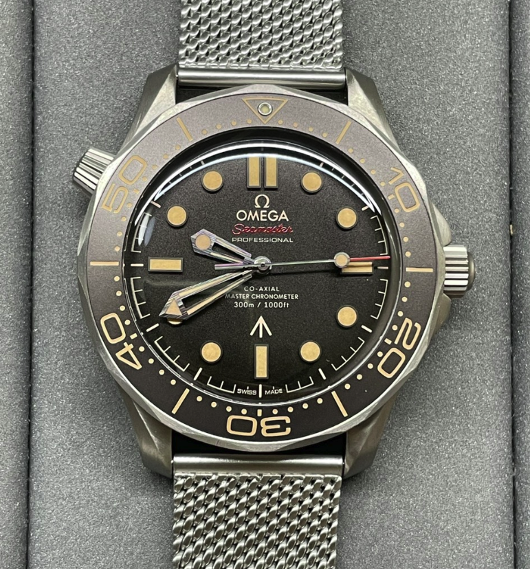 OMEGA JAMES BOND 007 INGENIUS INHERITANCE