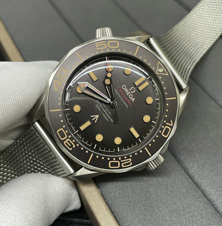 OMEGA JAMES BOND 007 INGENIUS INHERITANCE