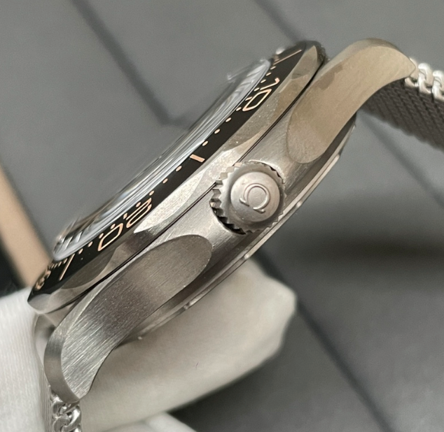 OMEGA JAMES BOND 007 INGENIUS INHERITANCE