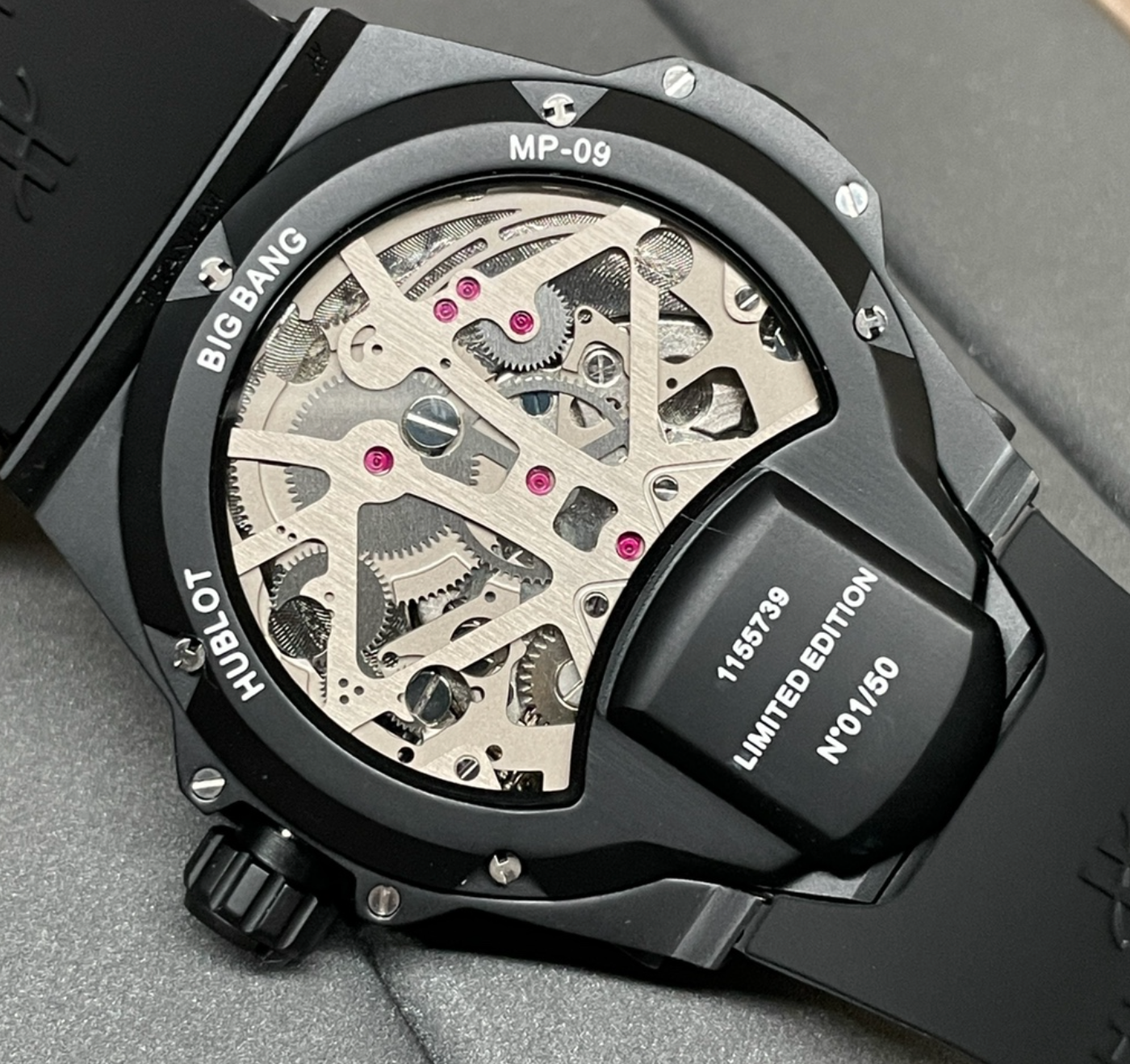 HUBLOT BIGBANG BLACK TITANIUM LIMITED EDITION