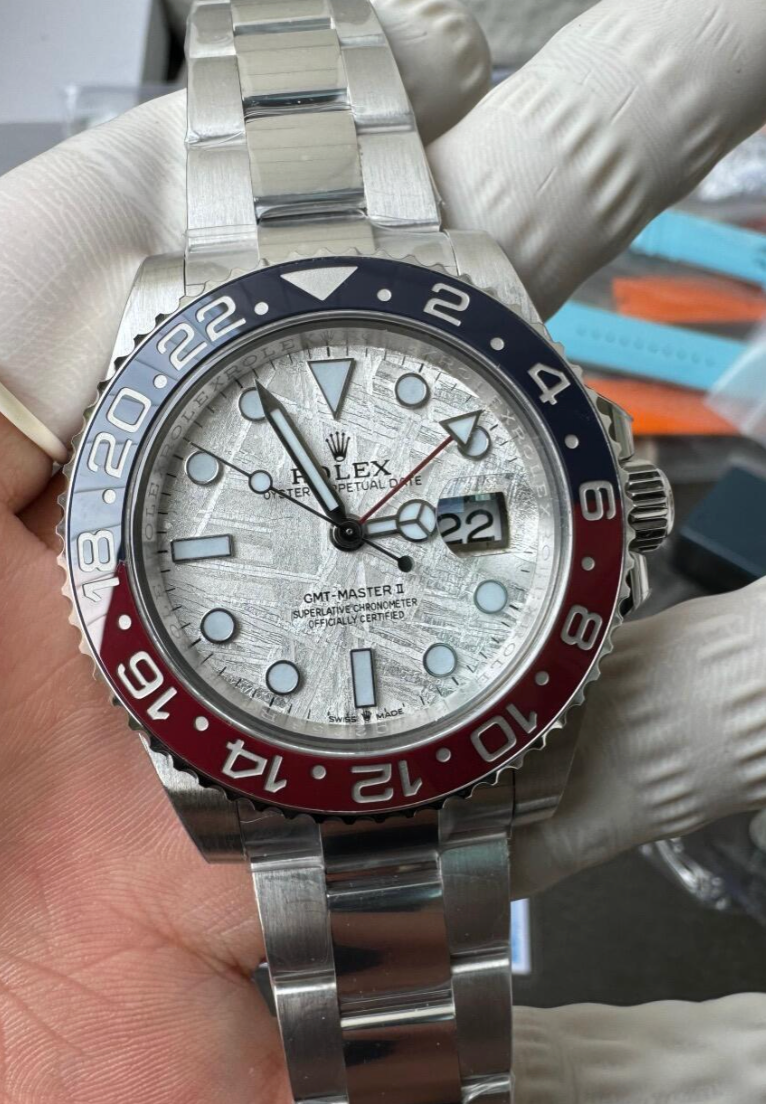 ROLEX GMT-MASTER II ''PEPSI METIORITE DIAL''