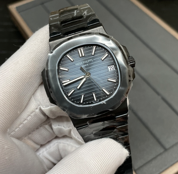 PATEK PHILIPPE 5711 NAUTILUS BLUE-GRAY