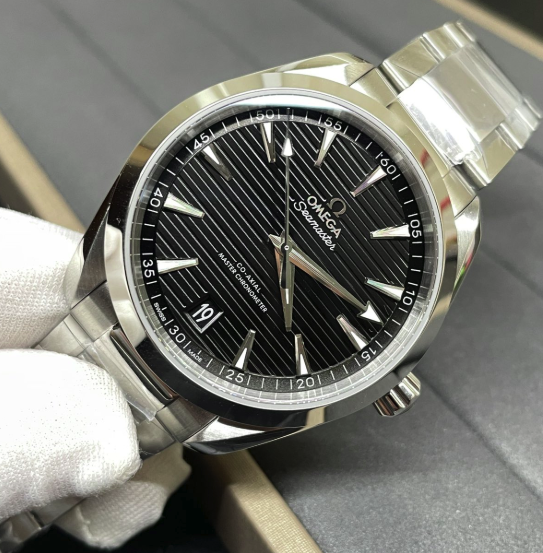 OMEGA SEAMASTER BLACK TEAK GRAIN