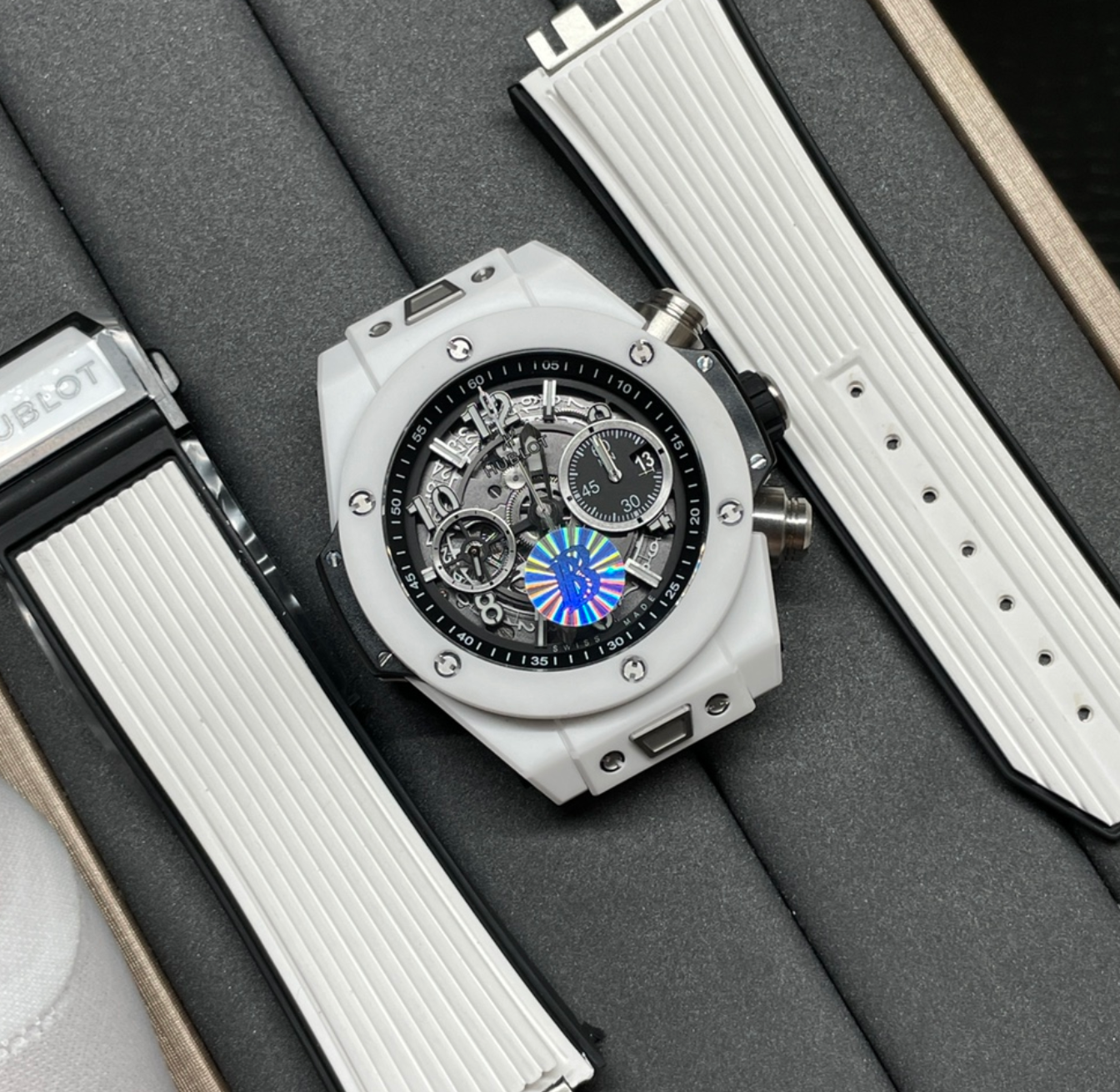 HUBLOT BIGBANG CERAMIC/TITANIUM