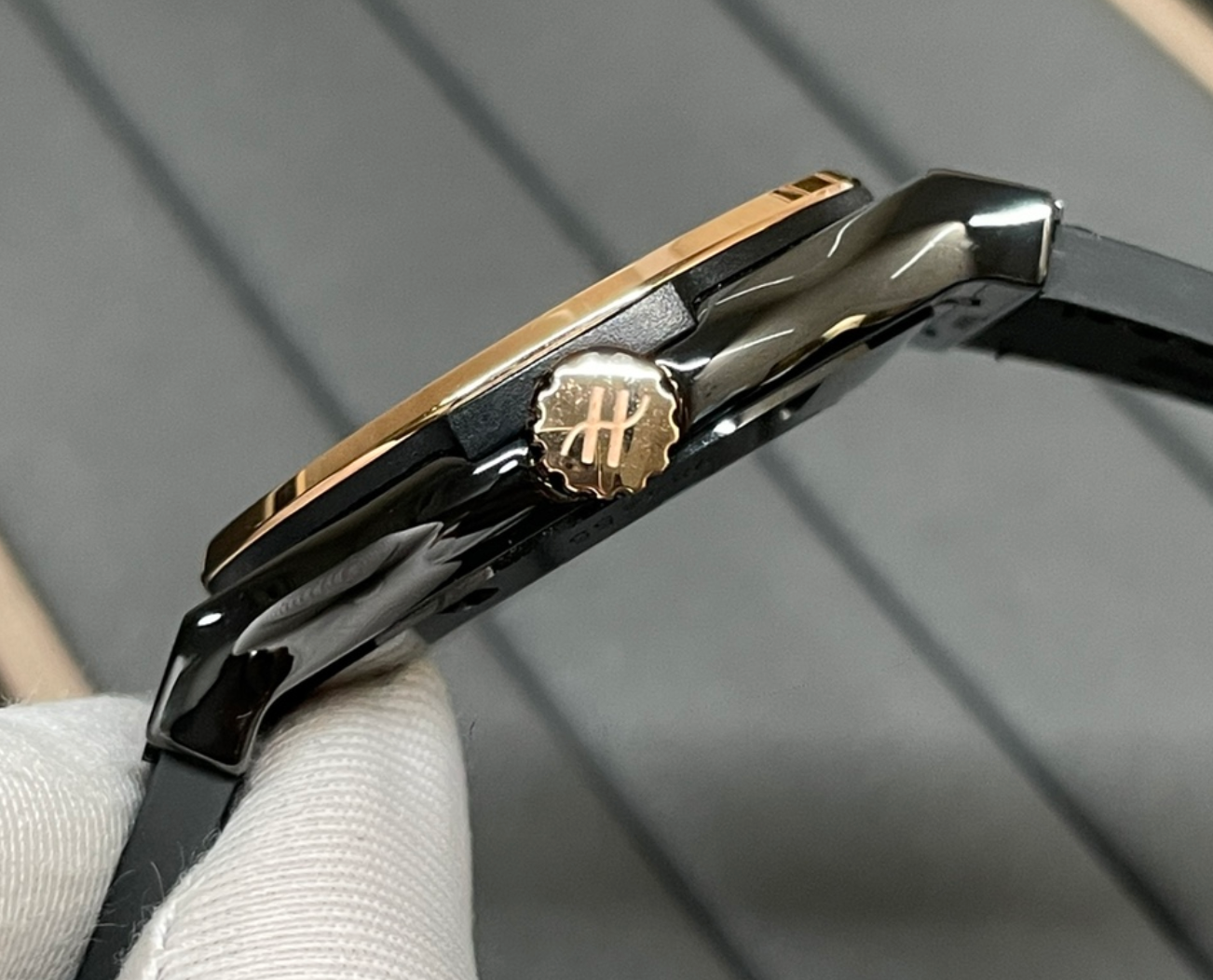 HUBLOT CLASSIC FUSION CERAMIC/TITANIUM