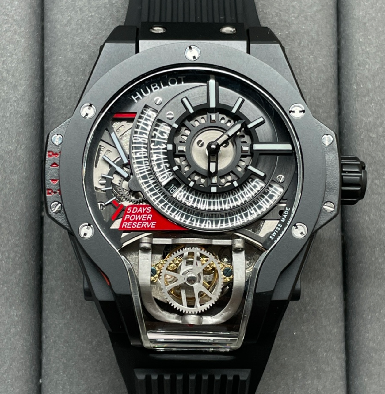 HUBLOT BIGBANG BLACK TITANIUM LIMITED EDITION